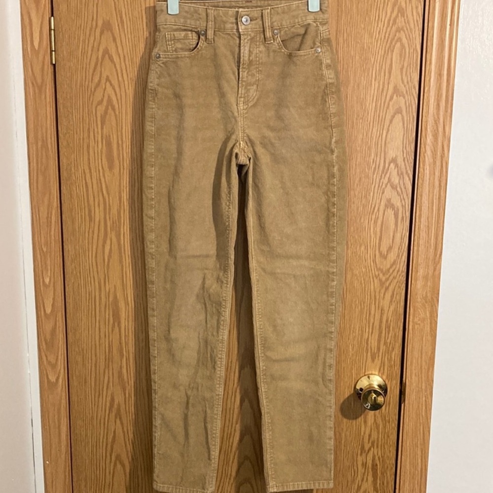 American Eagle Corduroy pants 000